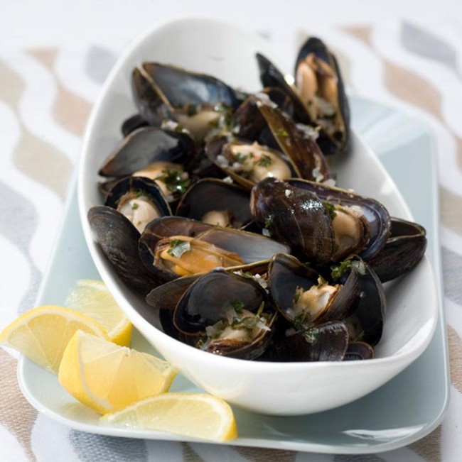 Image of Mussels with White Wine-Herb Broth