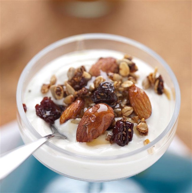 Image of Chia & Cherry Granola