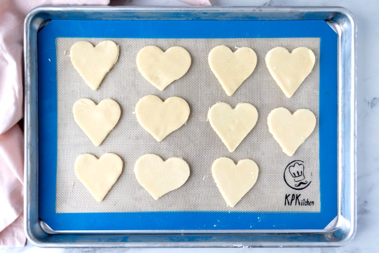 Image of Bake for 9- 10 minutes. Note, don’t allow the cookies...