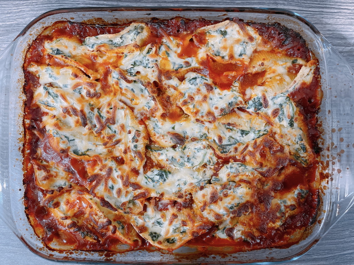 Ricotta & Spinach Stuffed Pasta Bolognese