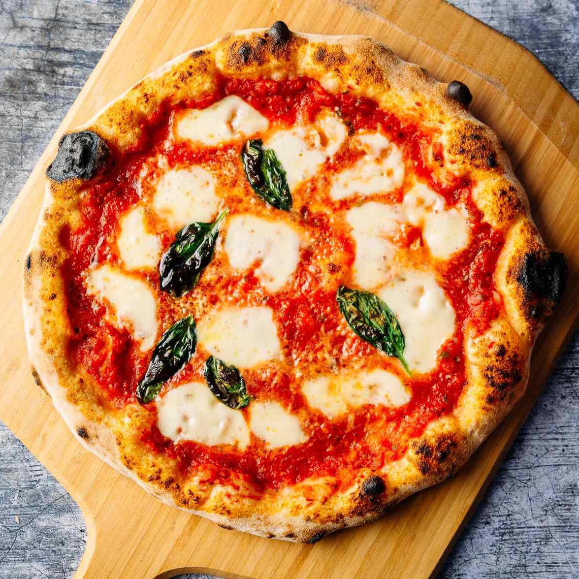 Margherita Pizza Recipe — Ooni United Kingdom