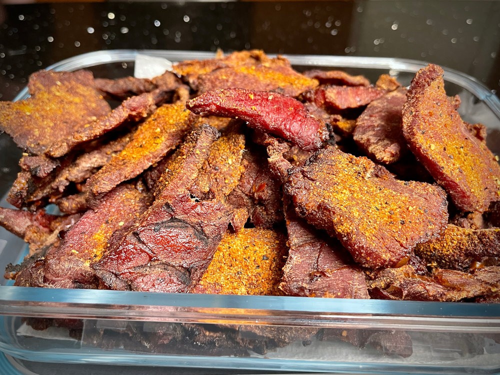 Simple and Quick Homemade Beef Jerky (no marinade)
