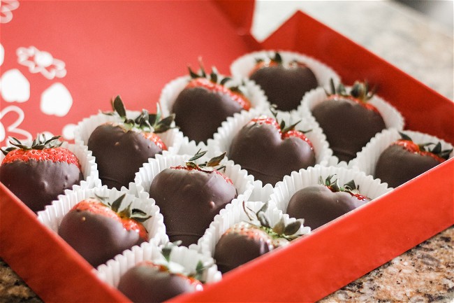 Image of Dark Chocolate-Dipped Strawberries with Brown Butter Truffle Honey