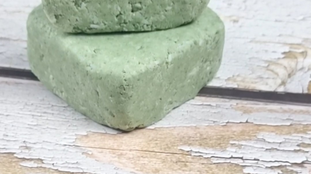 Image of Green Apple Shampoo Bars 