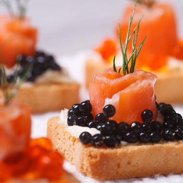 https://images.getrecipekit.com/20220224191138-caviar-_-smoked-salmon-canape_s-recipe_1.jpeg?aspect_ratio=1%3A1&quality=90&utm_source=chatgpt.com