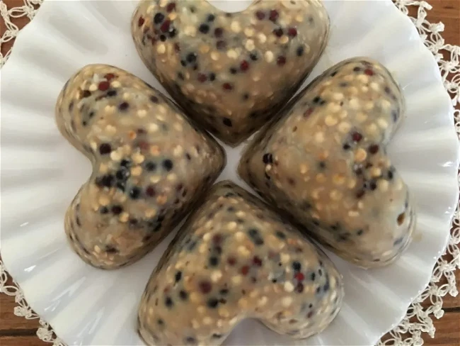 Image of Quinoa Cashew Bites