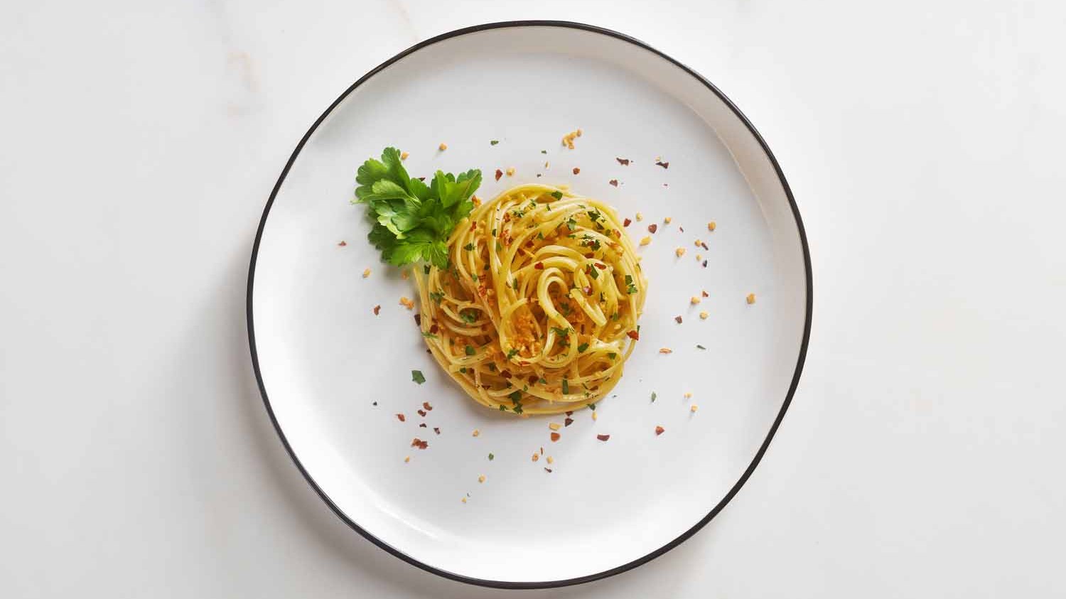 Image of Linguine with Garlic & Oil (Aglio e Olio)