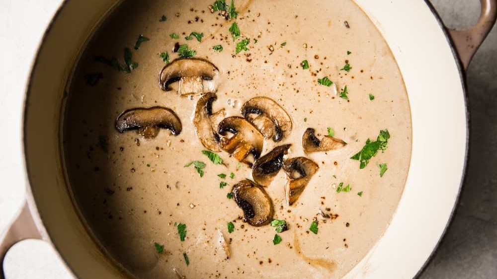 Image of Crema de sopa de champiñones