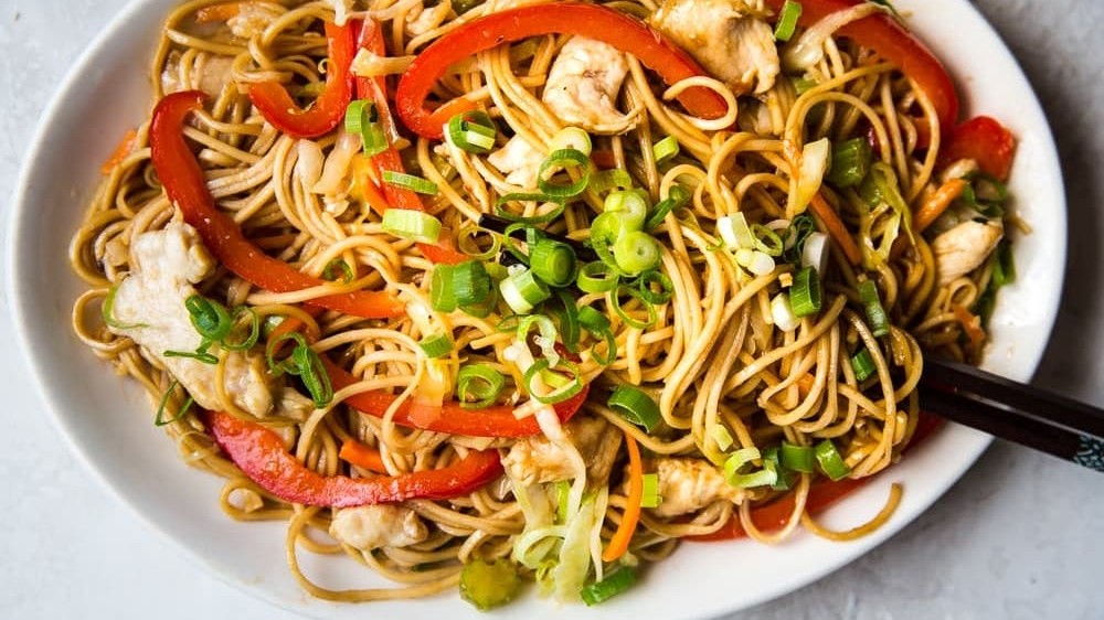 Image of Chow Mein de Pollo