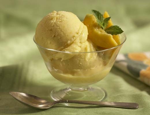 Image of White Nectarine Ice Cream