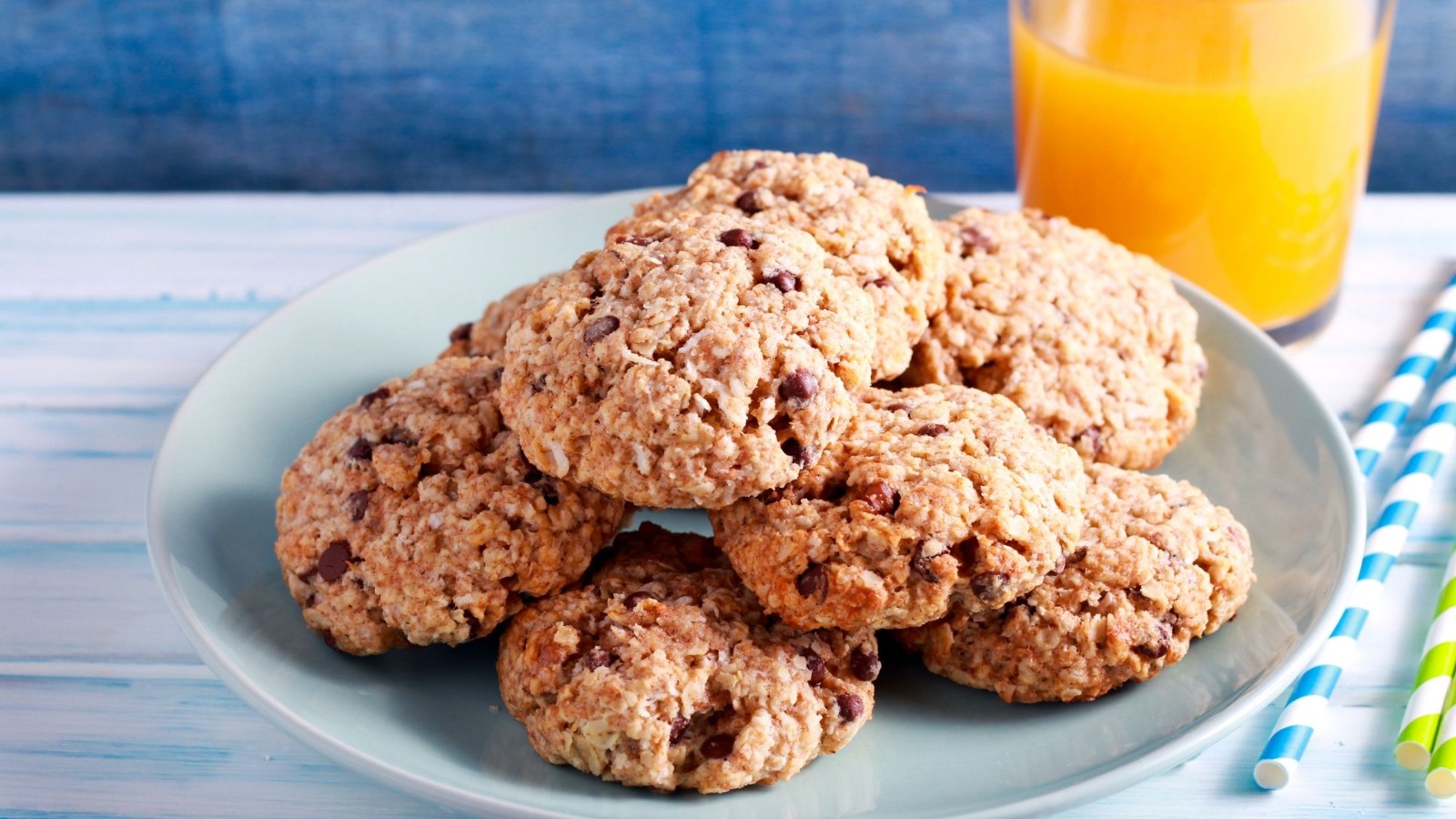 Image of BANANA TAHINI BREAKFAST COOKIES