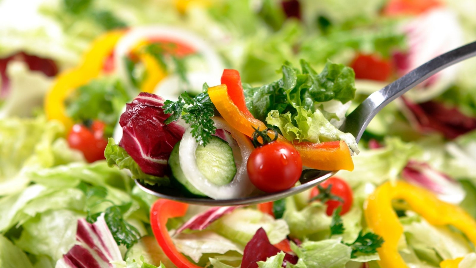 Image of Energizing Summer Glow Salad