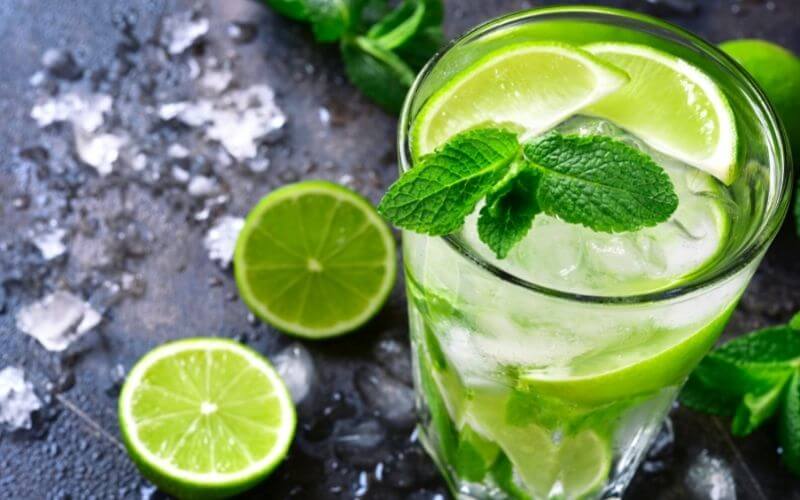 White Wine Mojito