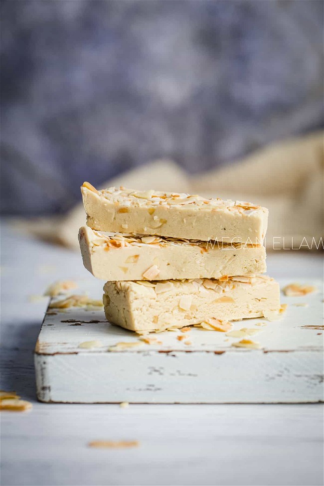 Image of Low Carb Protein Bars - Keto Nougat