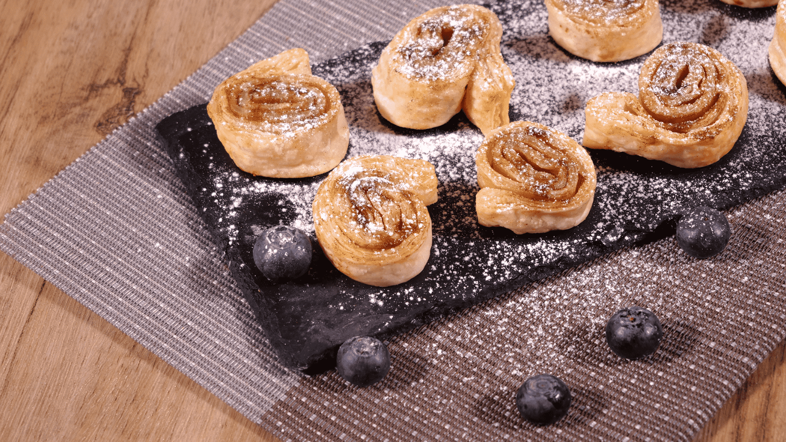 Image of Air fryer Cinnamon Rolls