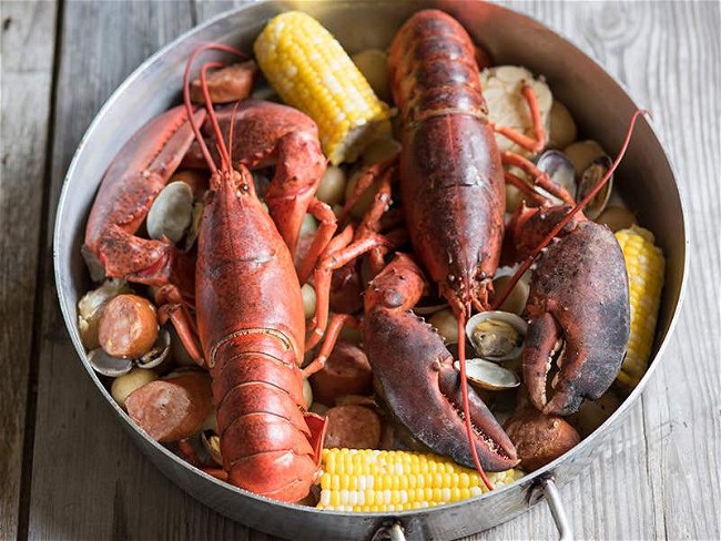 Image of Classic Lobster Boil Recipe