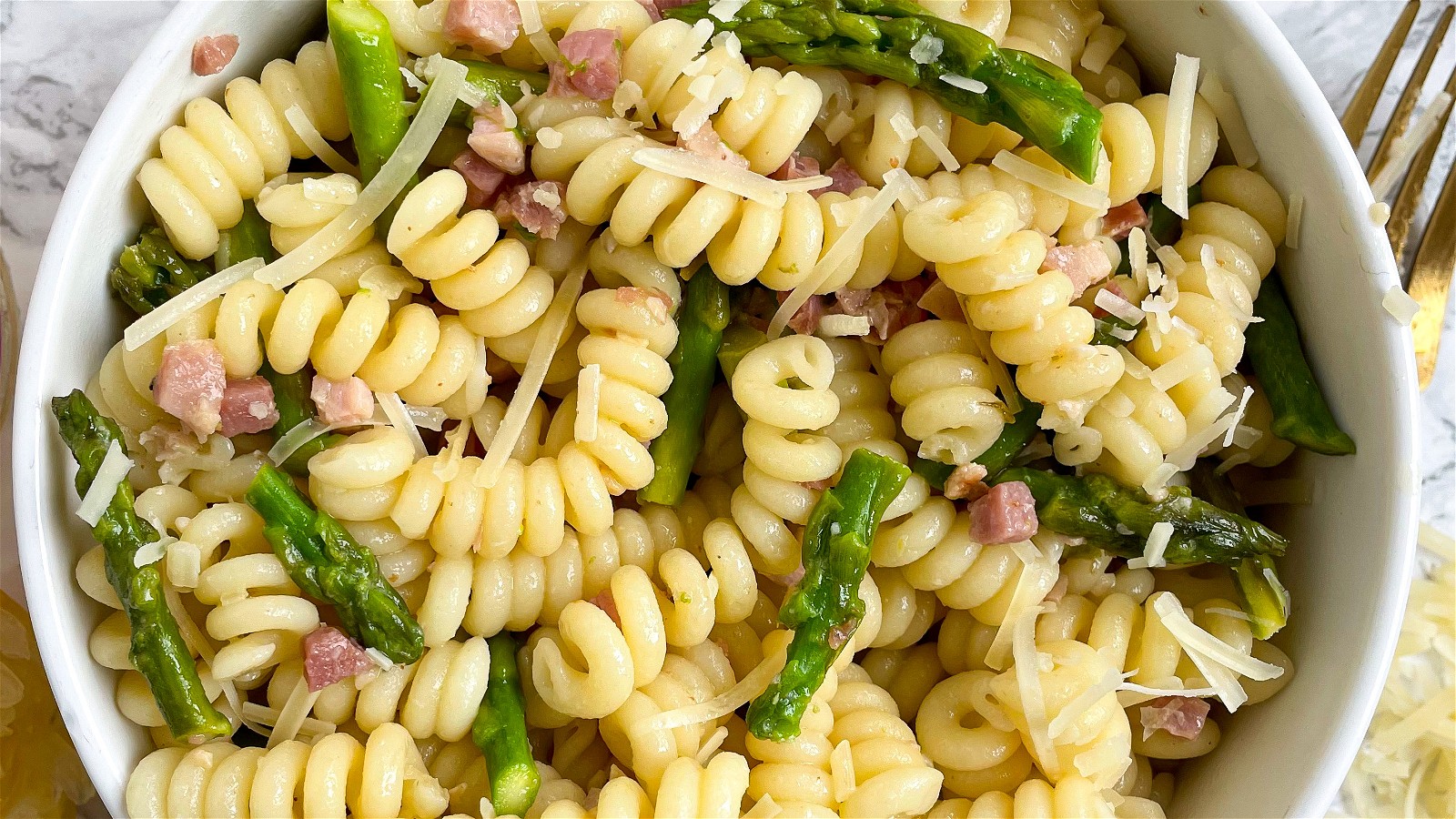 Image of Lemon Asparagus Pancetta Pasta