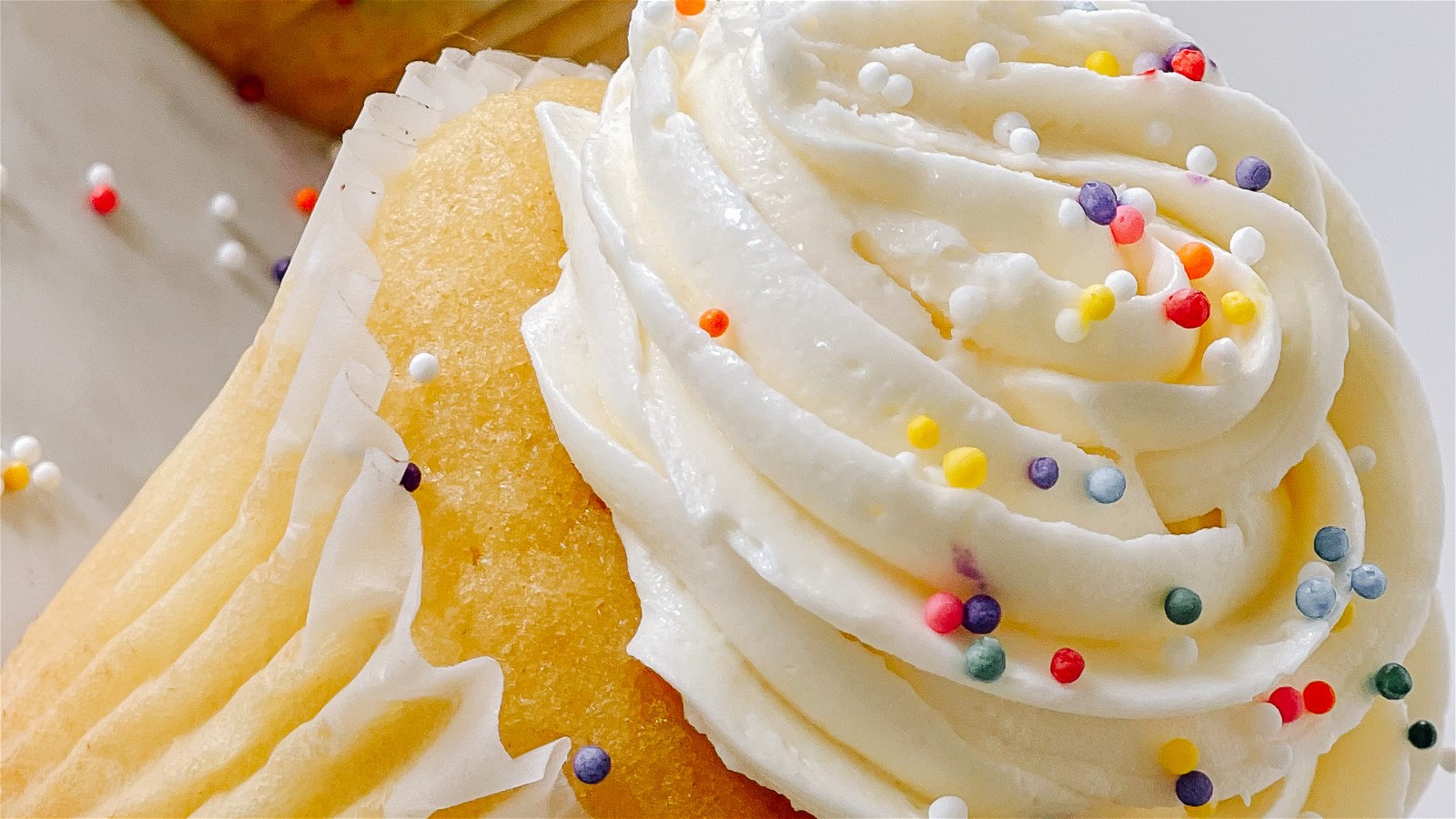 Image of Classic Vanilla Cupcakes