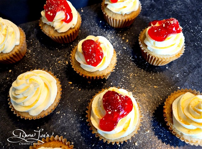 Image of Cheesecake Cupcakes 