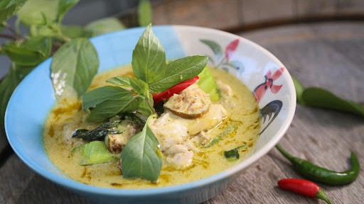 Image of Authentic Thai Green Curry