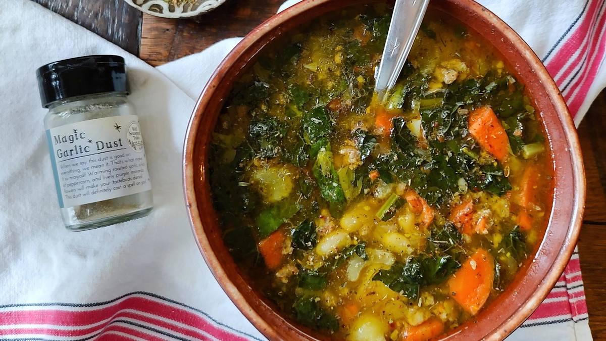White bean, Sausage, and Kale Soup