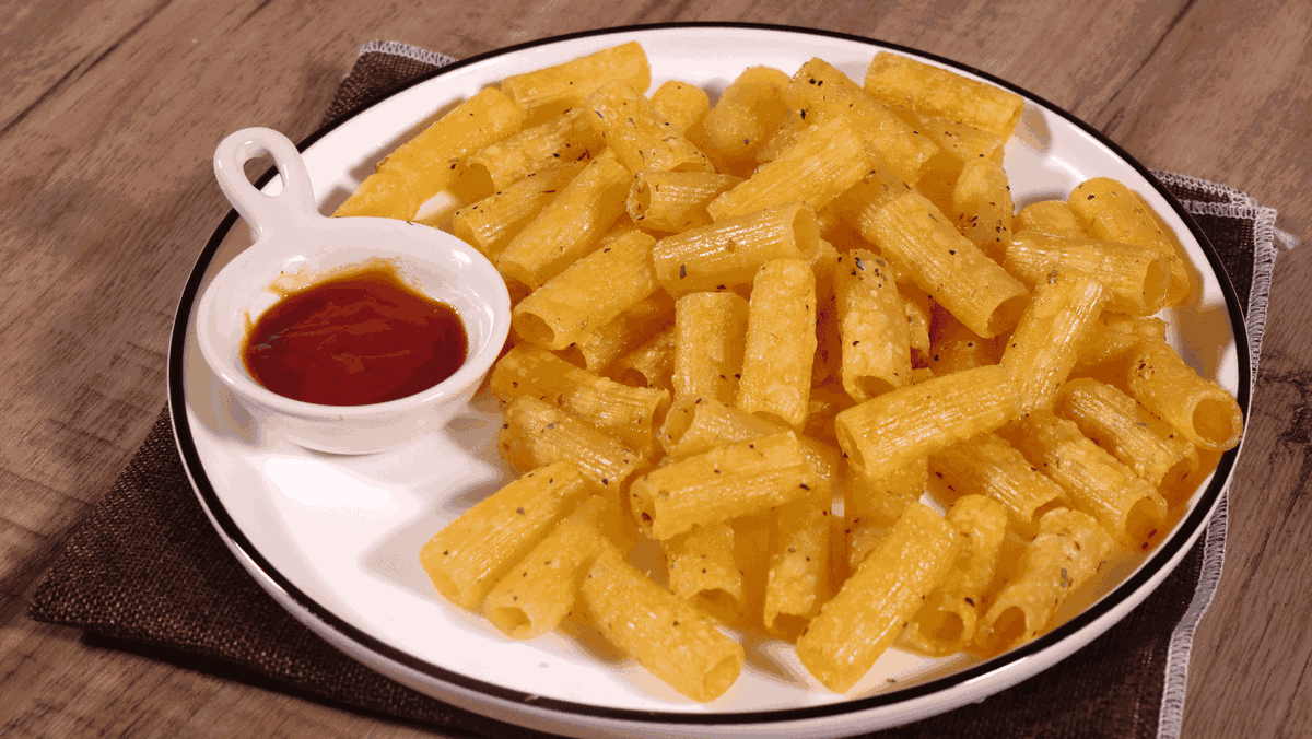 Air fryer Pasta Chips