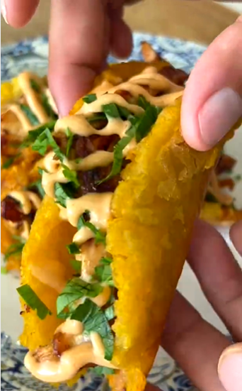 Image of Taco patacones con pollo