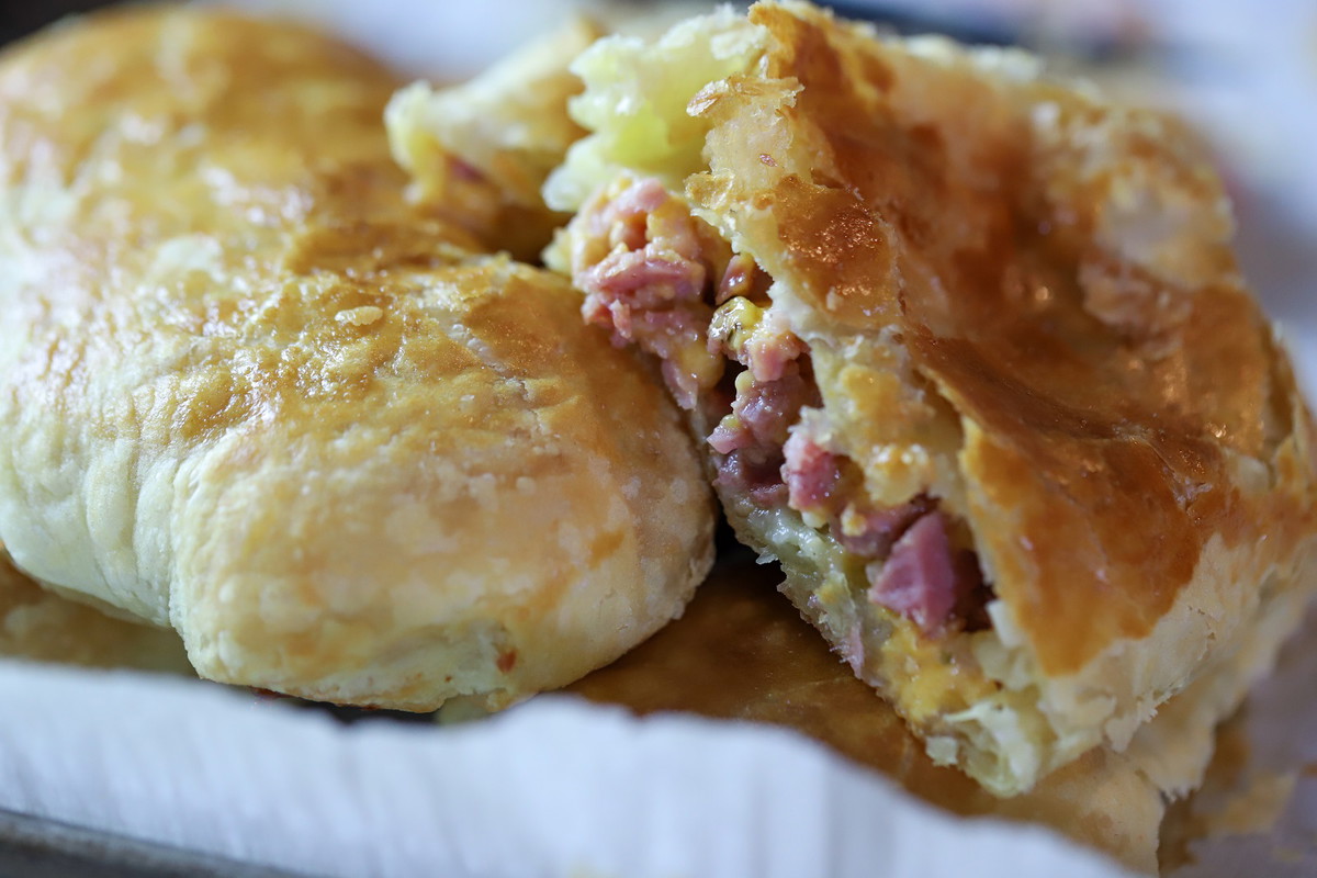 Ham 'N Cheese Hot Pocket
