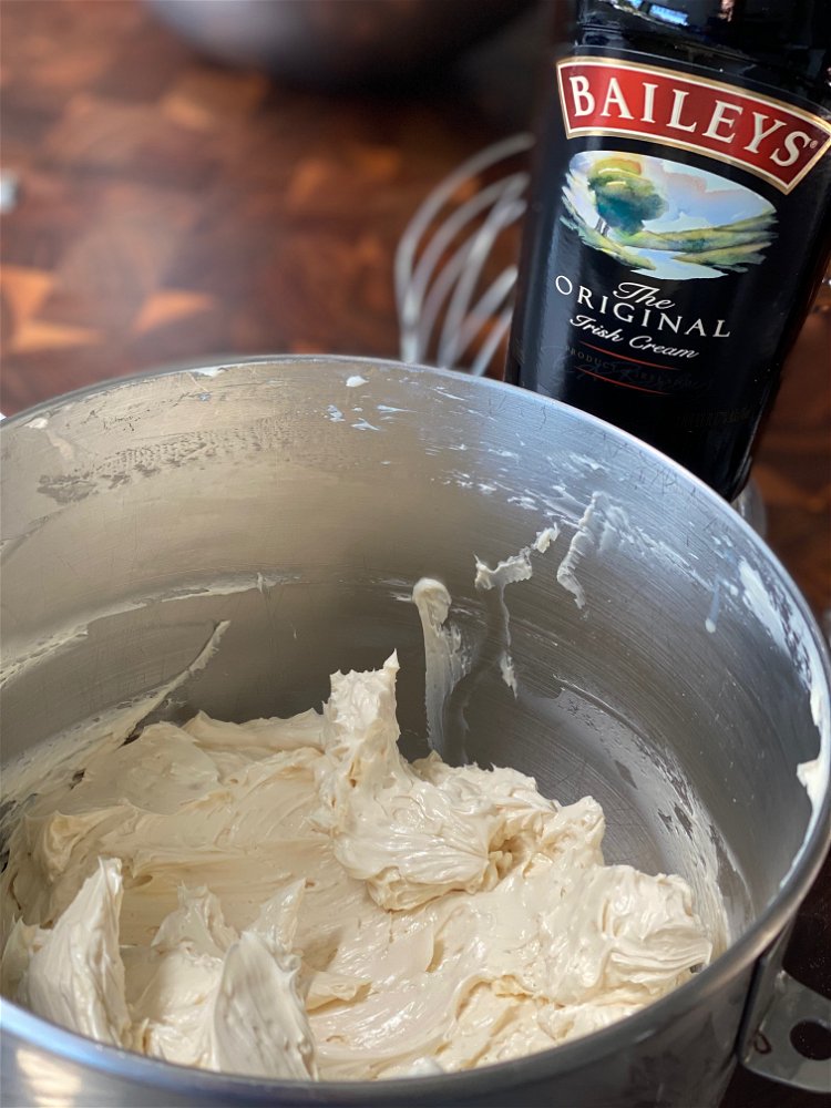 Image of Add the sifted powdered sugar and mix until incorporated