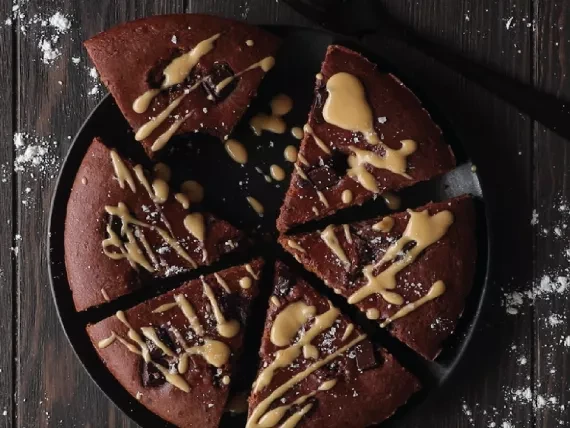 Image of Hilltop Honey Comb & Cinnamon Brownies