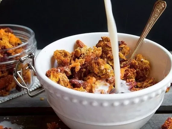 Image of Hannah’s Nutty Nut Granola With Clusters