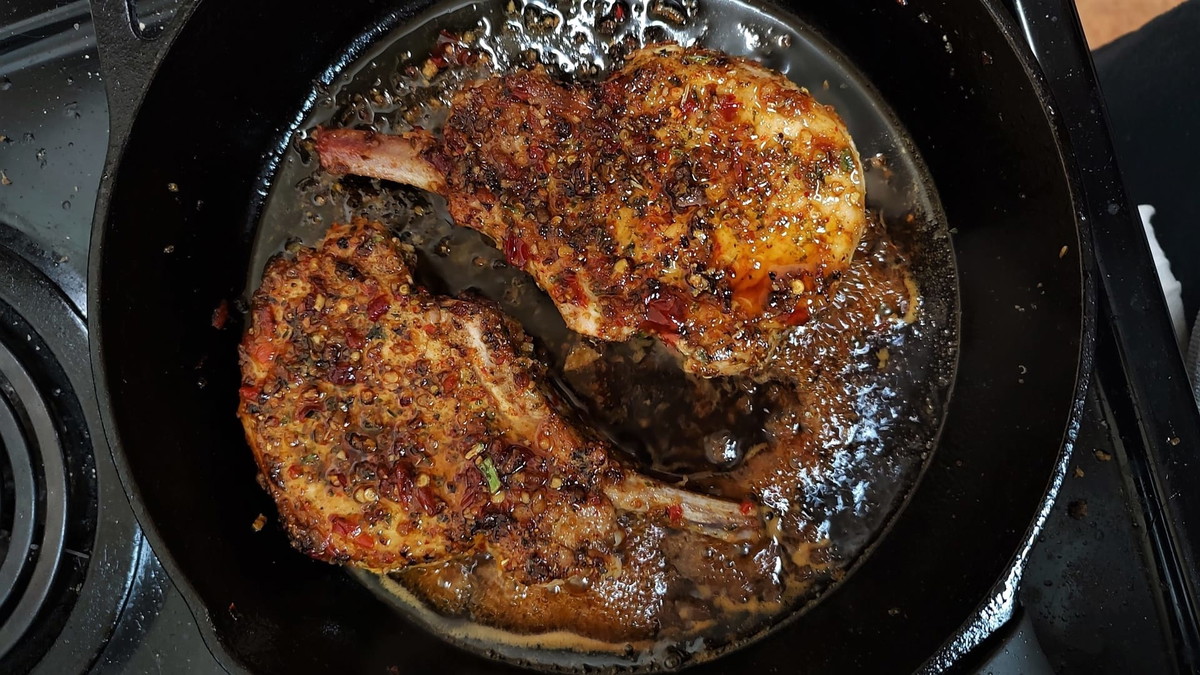 Perfect Juicy Pork Chops