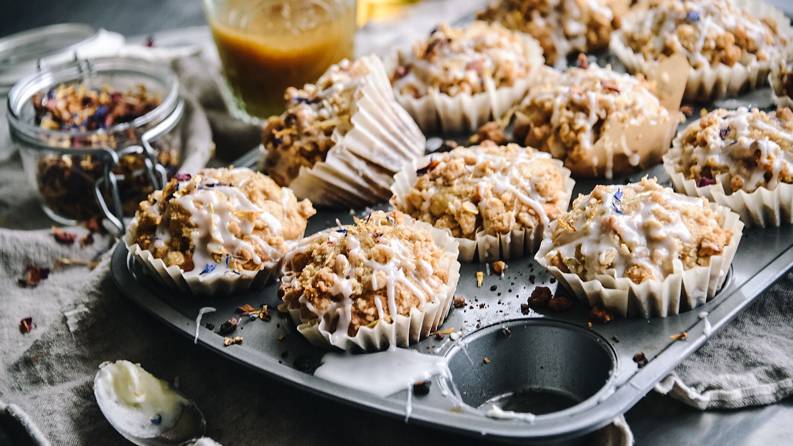 Image of Apple Crumb Muffins with Apple Pie Spice