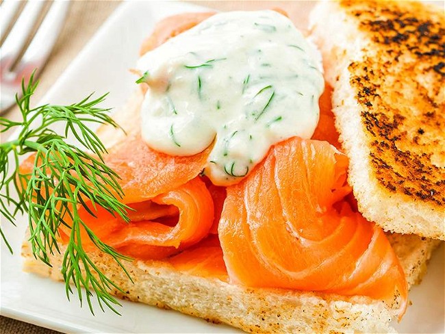 Image of Gravlax with Dill Sauce & Toast Recipe