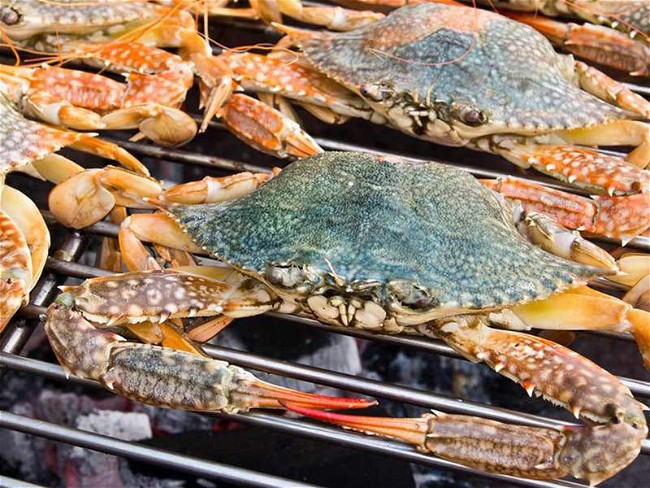 Image of Grilled Soft Shell Crabs Recipe