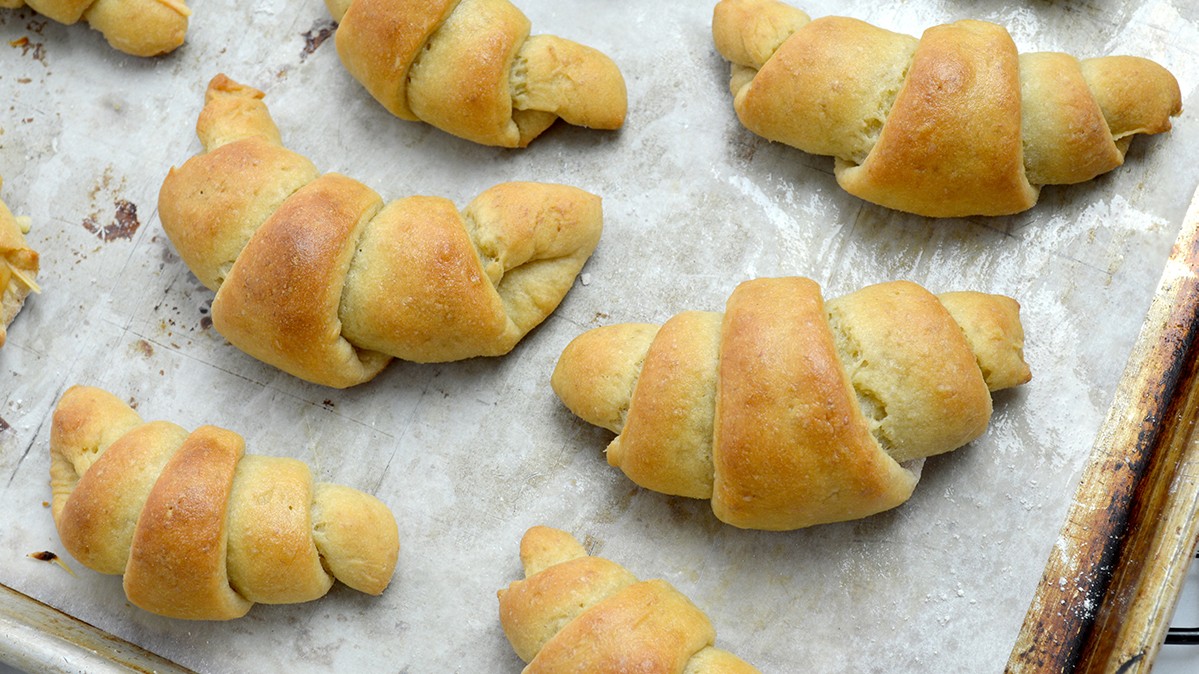 Image of Crescent or Butterhorn Rolls