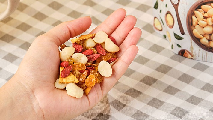 Image of 4 Ingredient Trail Mix Featuring Our Salted Macadamia Nuts