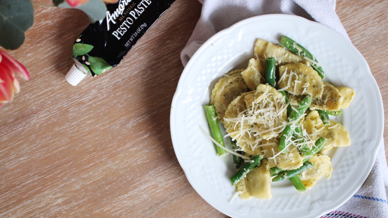 Image of Penne with Pesto, Green Beans and Goat Cheese