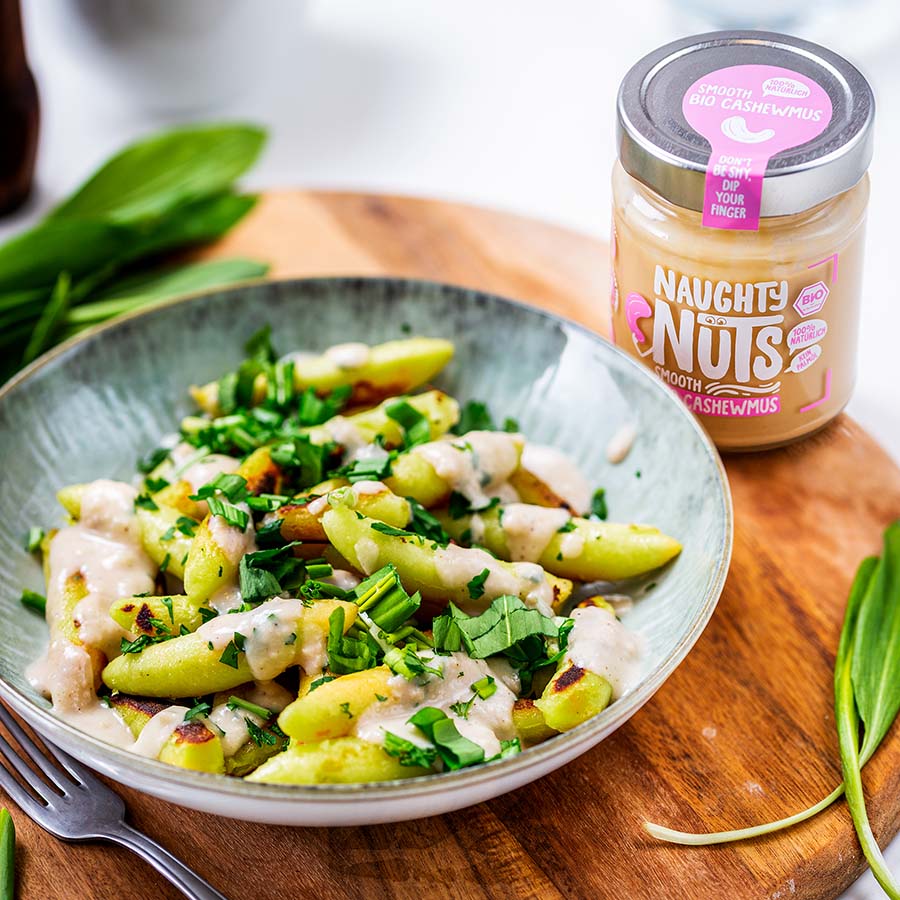 Schupfnudeln mit Bärlauch und Cashew-Sauce