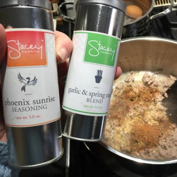 Image of Sprinkle meat with Phoenix Sunrise and Garlic Seasonings.