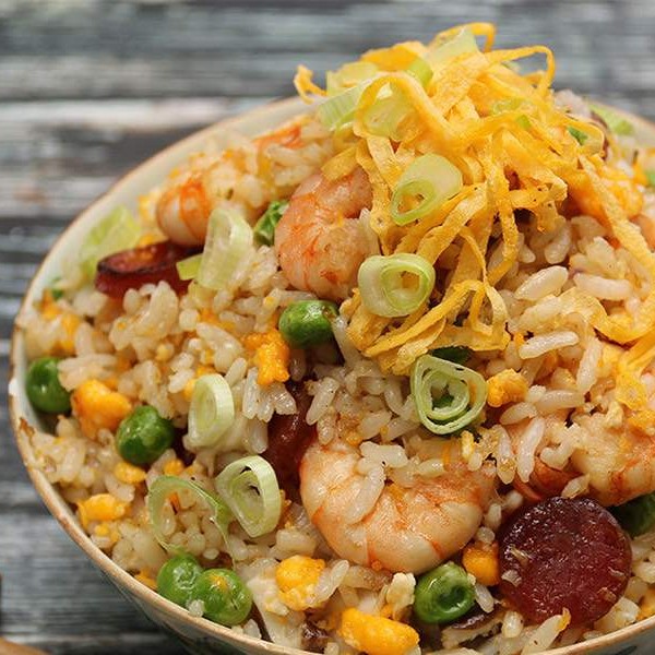 https://images.getrecipekit.com/20220331213232-shrimp-fried-rice-recipe.jpeg?aspect_ratio=1:1&quality=90&