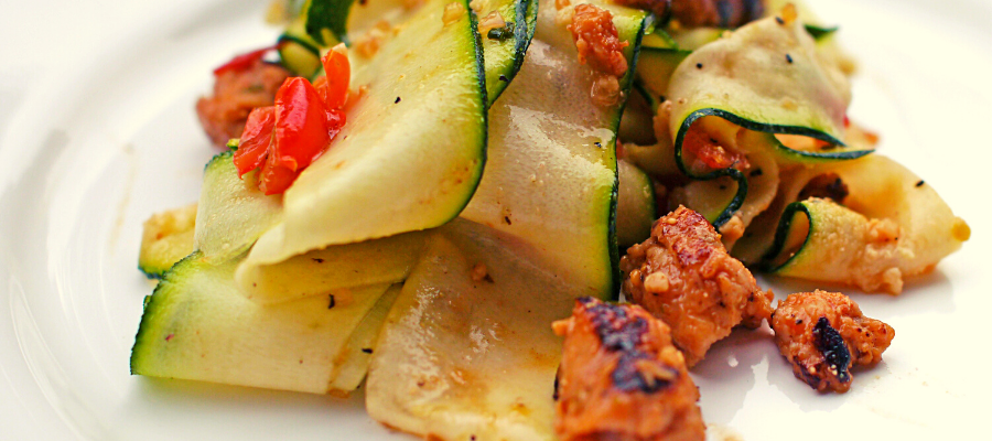 Zucchini Pappardelle with Sausage & Garlic a Lean and Green Recipe
