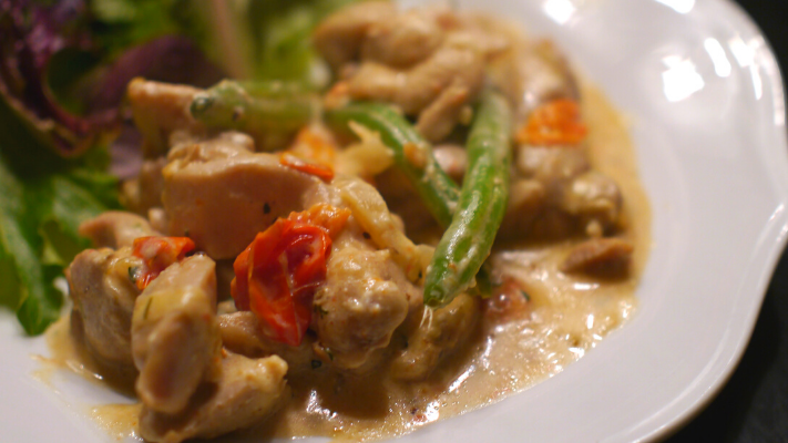 Image of Creamy Tuscan Chicken and Veggies- a Lean and Green Recipe