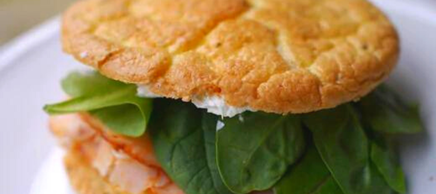 Lean and Green No Carb Garlic “Rolls” aka No-Carb Bread