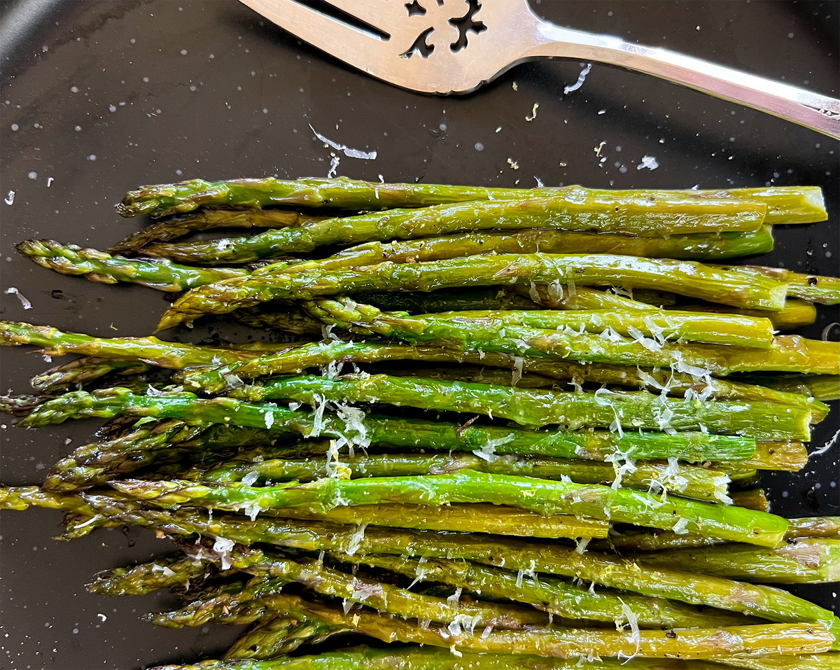 Roasted Asparagus with White Lemon Balsamic