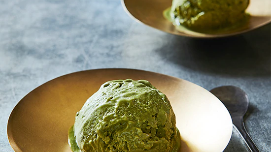 Decadent Matcha Soft Serve a Creamy Green Indulgence – Nio Teas