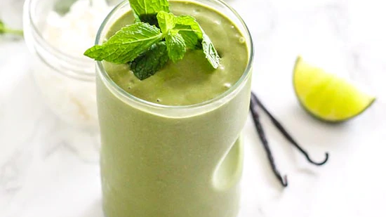 Image of Low-Sugar Coconut Matcha Mojito Smoothie Recipe