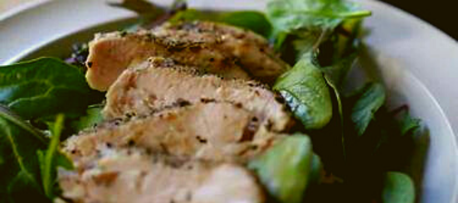 Grilled Chicken with Fresh Strawberry Lemon Dressing a Lean and Green Recipe