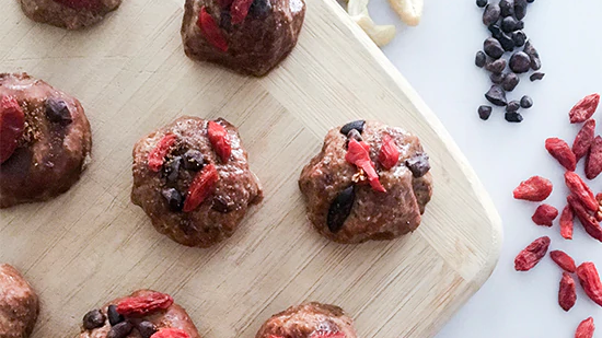 Image of Chocolate Cashew Superfood Bites
