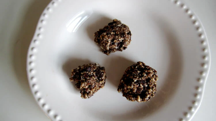 Image of Cashew Chocolate Balls
